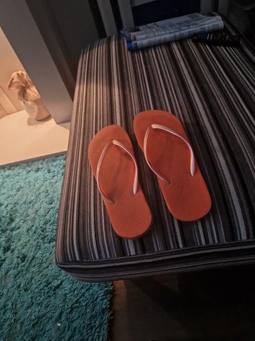 Buy & Sell Merseyside Liverpool - Photos for orange flip flops