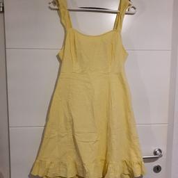 gesamte länge ca 90cm
Schöne Gelbe Sommer Kleid, mit schönen Schnitt # wegen gummiband passt für gr.M/ L/ XL # Baumwolle 
Versand möglich
