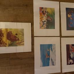 5 Disney prints 16 x 12 inches
1 jungle book. 1 Aladdin . 3 Bambi