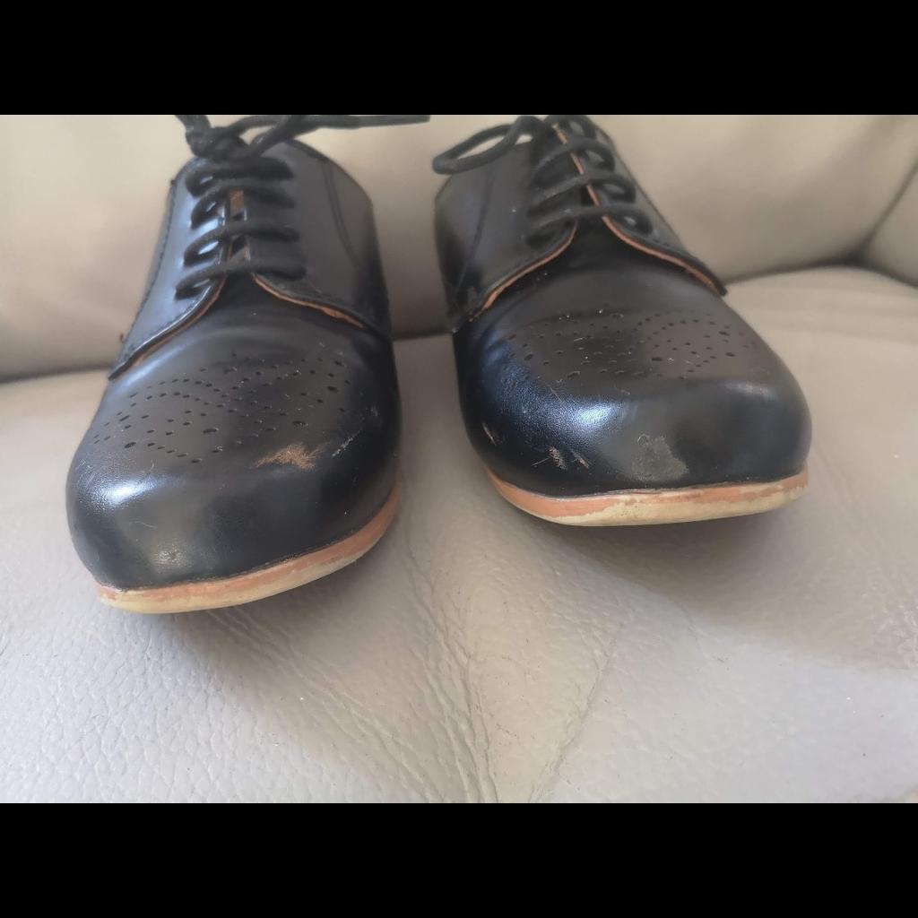 Next smart shoes size 2
Primark flip flops brand new soze 1/2
