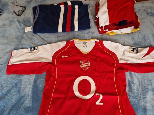 Buy & Sell East London Old Street - East London - Photos for mens arsenal top.