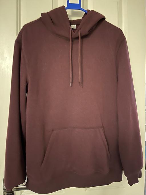 Buy & Sell Surrey Epsom and Ewell - Photos for H&M burgundy ladies hoodie