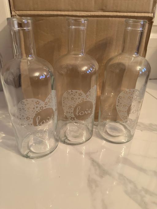 Buy & Sell Hampshire Gosport - Photos for 6 x LOVE BOTTLE VASE - CLEAR GLASS