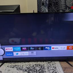approx 8 months old hardly used 
bush 50 inch smart TV
QLED TV Screen.
4K Ultra HD display resolution.
Motion rate 50Hz.
Viewing angle 178/178 degrees.
Resolution 3840 x 2160 pixels.
Sound Technology
Dolby Atmos sound system.
2 x 10 watt RMS power output.
Connectivity
2 USB ports and 3 HDMI sockets.
Headphone socket.
Optical connection.
Built in Wi-Fi.
Ethernet connection.
DLNA compatibility - allows you to wirelessly send content from devices like laptops, tablets and smartphones