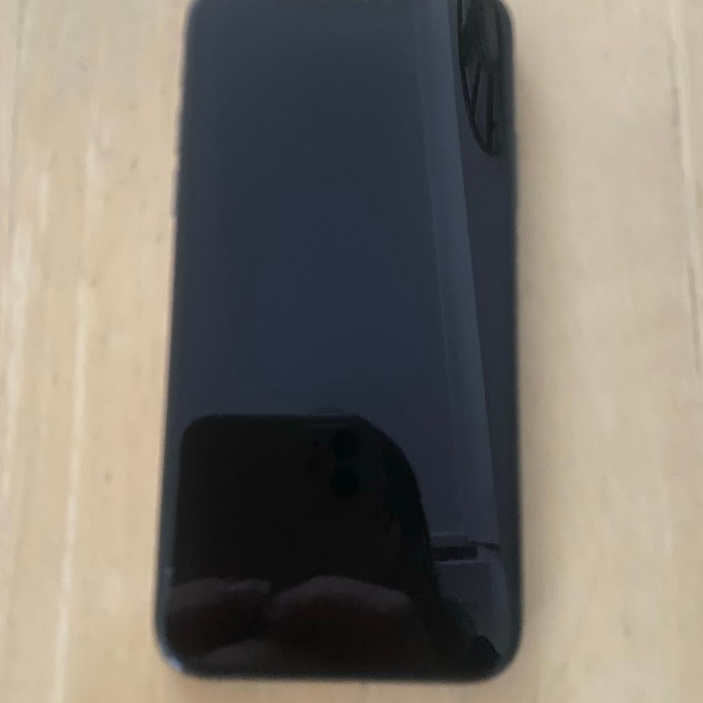 iPhone X for sale
In excellent condition
Always had a screen protector and case on
No scratches or marks
Battery health at 76%
All works exactly as it should
Collection only from Rawmarsh or Barnburgh