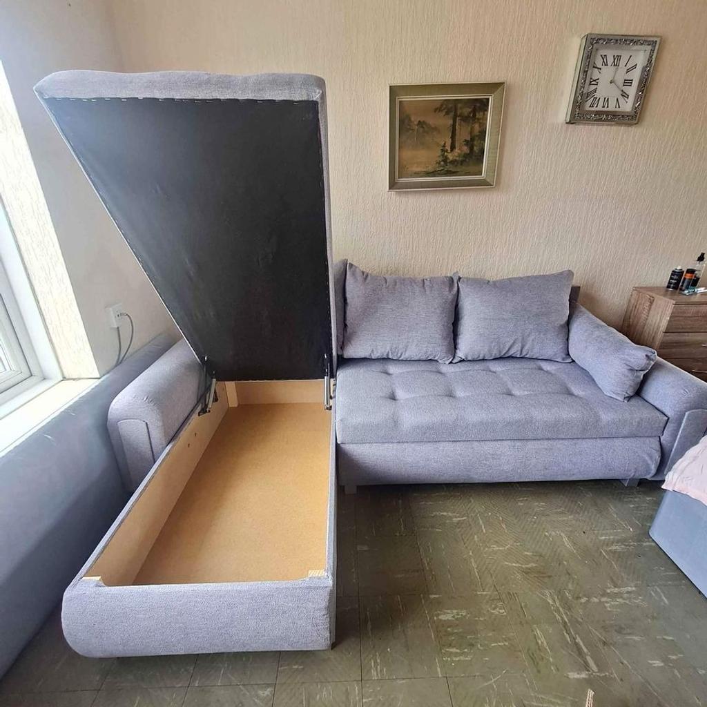 ➡️Brand New and wrapped with manufacturer packaging
➡️Width 245cm
➡️Depth 150cm
➡️Height 72cm
➡️Sleeping surface 140cm by 200 cm
➡️ Built in quality foam mattress
➡️Universal corner can be assembled either on the right hand side or left hand side
➡️Comes with TWO storage compartments perfect for bedding and much more
➡️3 large cushions included in price
➡️Comes in 3 packs, 7 pieces (ALL TOGATHER WITH 3 Cushions) for easy transportation and to take through tight narrow spaces, fits every door.
FOR MORE DETAILS ON WHATSAPP:07840208251