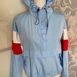 BNWT jacket  RRP £28. 
Over the head 3/4 zip  
Toggle on waist & hood