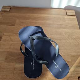 Men's flip flops size large fits size 8 from marks and Spencer
