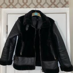 Avatar coat
Black coat / black jacket
Size 10
Good condition

Missguided