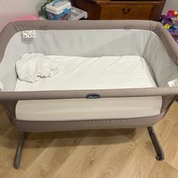 Chicco Next2Me Crib - Dove Grey