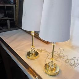 Hi here i have
2 x matching lamps
Fully working
Collection aston b6
Any questions feel free to ask
No timewasters or scammers please!