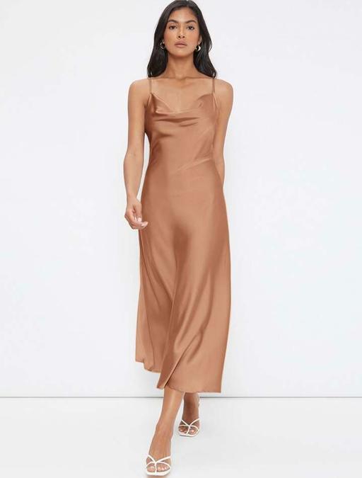 Buy & Sell East London Commercial Road - East London - Photos for satin Midi dress