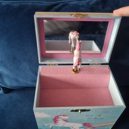 Store Precious Treasures - Our ballerina music box makes it easy to organize little girls jewellery. A BONUS BOTTOM DRAWER and 2 small pull out ones on the side  with plenty of storage space for girls necklaces, bracelets, earrings, and other keepsakes. Wind it up and watch the unicorn Spin. 
May have some minimal marking see photos for a close up
