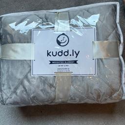 Grey weighted blanket new in zip bag by Kuddly