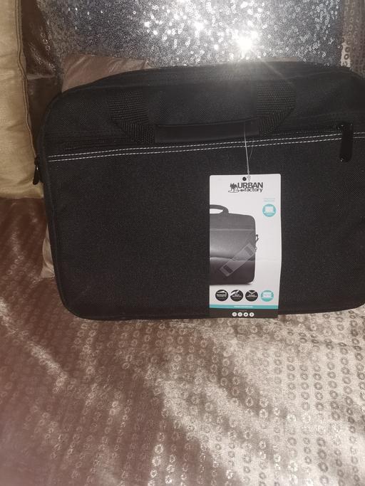 Buy & Sell Merseyside Saint Helens - Photos for I pad tablet bag brand new with tags black