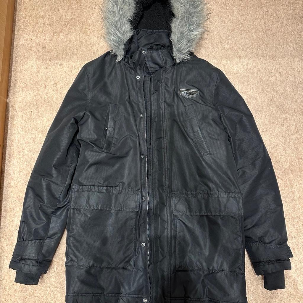 Men’s Supply and demand coat in HA3 London für £ 20,00 zum Verkauf Shpock AT