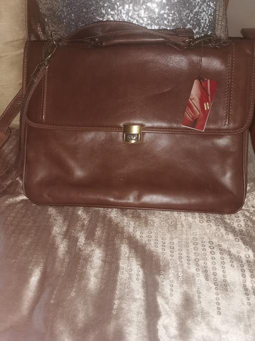 Buy & Sell Merseyside Saint Helens - Photos for Brown lap top office bag