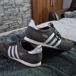 Adidas spezial hotsell trainers sale