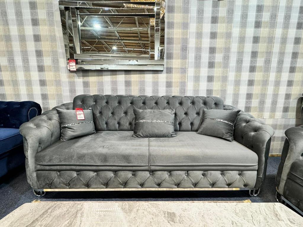 EYE CATCHING MADRID SOFA FOR SALE!! in CM1 Chelmsford für 899,00 £ zum