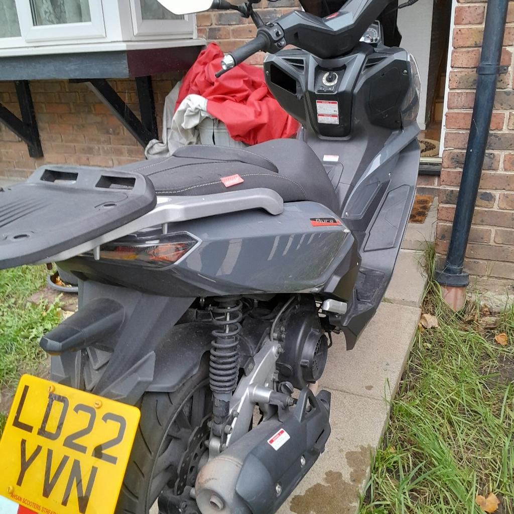 Hpi Clear , Only 1 previous owner , Mot due in April 2025 as bikes new . 2 keyless fobs , USB charge ports , Digital dash display , 2 Oxford Heavy Duty Monster Chain Bike Locks And 1 Brake Disc Lock will be included worth up to £600 alone that will decrease your insurance dramatically once added . Will also include 2 brand new wing mirrors from lexmoto . I am getting rid of bike due too i now have 2 cars . Very light scratches on front wing ( picture 5 ) from bike fell in windy weather and wear and tear . Other than that the bike is immaculate and well looked after . Lexmoto Panels cost £40 each off their website . There is absolutely nothing wrong with this bike wat so ever runs perfect. Never ever had a problem .
Cheap on Insurance .
Cash in hand before a test drive is given
This is the lowest milage youll find and best price all around do research first