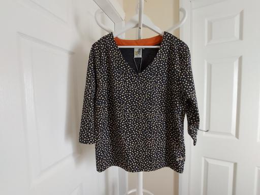 Buy & Sell Lancashire Pendle - Photos for Blouse “Weird Fish” Size: 18 (UK)