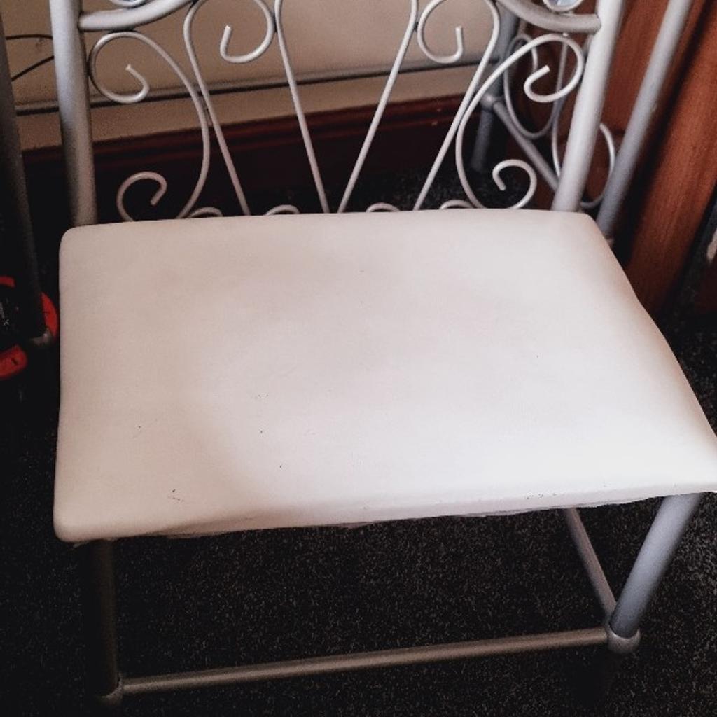 Young Girls Dressing Table with Chair in good condition as seen in pictures.. Need Going due to space.