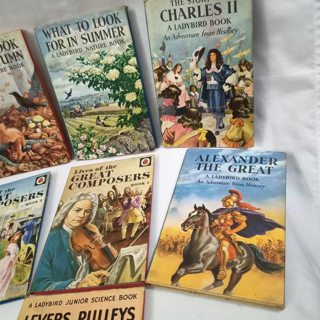 VINTAGE ORIGINAL LADYBIRD BOOKS 1960s X7,DUSTCOVER S ON THE 5 EARLIEST ONES INSCRIPTIONS WROTE IN A COUPLE OF THEM ALL READING PAGES GREAT SHAPE.