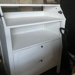 Baby change
Folds out larger changer
Storage underneath
And 2 deep drawers
Brilliant condition
Bought from ikea

No longer needed as she’s outgrown it so up for sale.
Grab a bargain great looking smart space saving item
