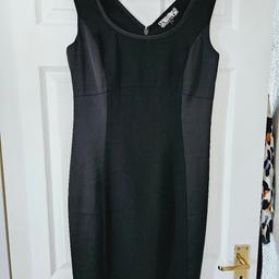 Lovely black dress with satin feel sides, lined with a back zip fastening, size 12.

cash and collection only, thanks.
possible delivery to Conisbrough on Saturday mornings only between 10.30 and 11am.