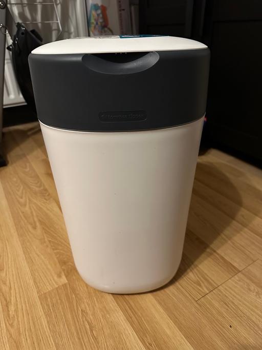 Buy & Sell West Midlands Sandwell - Photos for Tommee Tippee bin
