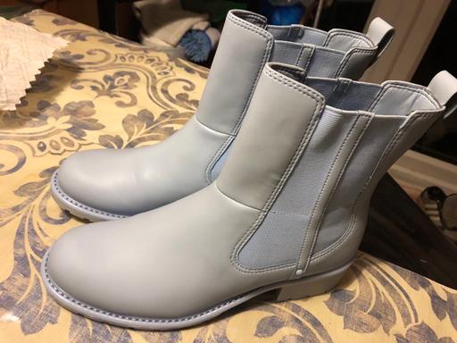 Buy & Sell East London Redbridge - Photos for New Clark Boots & Shoes