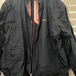Lovely Mens Hackett jacket. Size XL, navy blue
Reversible- one side shower proof pics 1-3, other side fleece pics 4-5. 
Very good condition (just abit crumpled as it has been boxed up.). 
Happy to post.