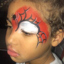 Face painter available for children's parties and events.

Please inbox me with your requests and I'll do my best to assist you .

Glitter tattoos are also available at an additional cost.