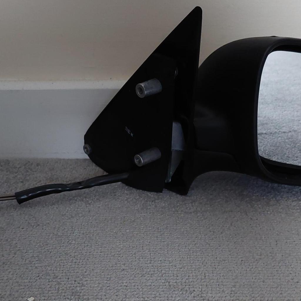 Skoda Octavia Wing Mirror - New
BLIC WING MIRROR RIGHT, MECHANICAL, LARGE MIRROR HOUSING, CONVEX, BLACK 5402-04-1138521P
The item is New.
For more info about Suitable Vehicles and OEM Part Numbers, please visit the website bestpartstore-co-uk search for 5402-04-1138521P
Info from website bestpartstore-co-uk:
Fitting Position:	Right
Operating Mode:	Mechanical
Outer/Inner Mirror:	Large mirror housing, Convex
Colour:	Black
Condition: New
Suitable Vehicles: Please visit the website
Price on different websites is from £45.88 to 41.38