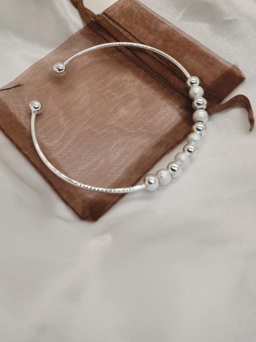 Buy & Sell Healey Rochdale - Photos for Ladies Bangle With Random Colour Pouch
