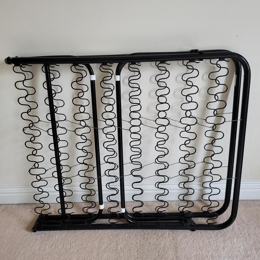 Will not send in the post.

This is the frame for a fold out single bed.
It came with a 'matress' originally but that was just a piece of foam with a cover on it. I do have the foam and cover but the foam is so oold now it is not worth keeping so I am selling just the frame.
Pieces of foam are cheap to buy on the internet.
Thanks