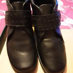 Absolutely gorgeous ankle boots, but due to foot injury, I have a permanent swollen ankle. They are brand new in the original box and cost me £89.00 so an absolute bargain ladies. They are leather and black size 6 EEE fit.