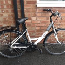 Apollo Elyse ladies 18 inch 18speed bicycle. like new hardly used as wife gone off cycling over 200 when new