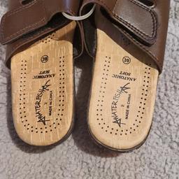 sandal size 6 with adjustable straps brand new