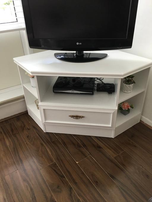 Buy & Sell Aldgate Central London - Photos for Tv Stand