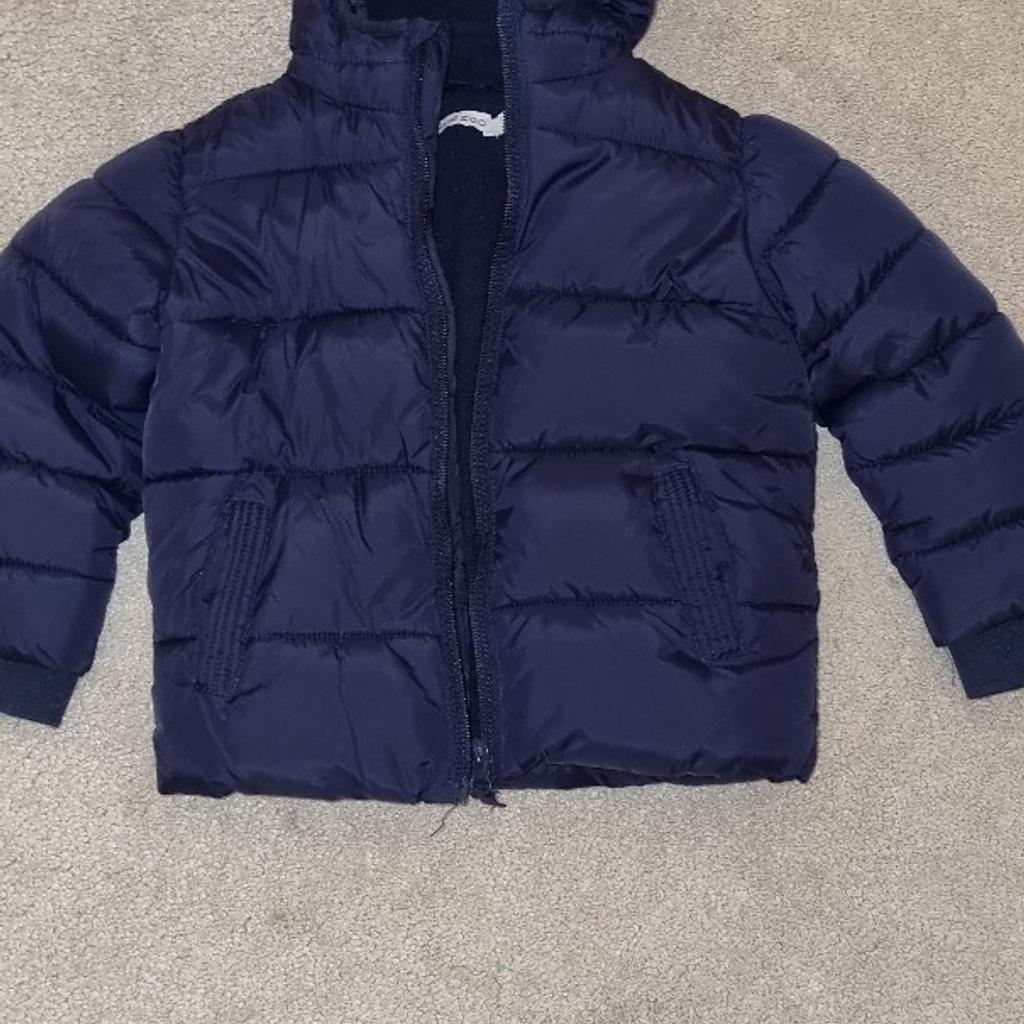 Fantastic Bluetooth puffer coat 18-24 months size. Great Condition, only used a few times, comes from a pet and smoke-free house.