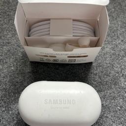 Verkaufe ich meine original Samsung Galaxy buds

Dazu ganz neu Ladenkabel und neu earrings

Die funktionieren tadellos und sind in einem guten Zustand.