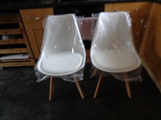 Buy & Sell Torfaen - Wales Hollybush - Torfaen - Photos for 2 white scandinavian dining chairs (NEW)