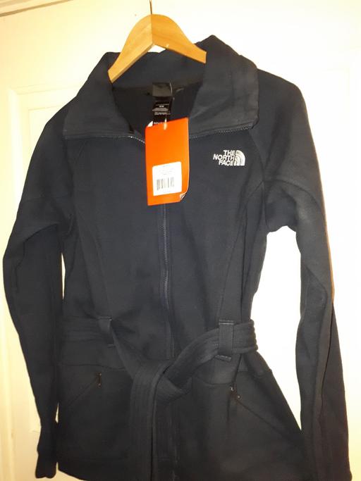  — LADIES NORTH FACE FLEECE JACKET.M