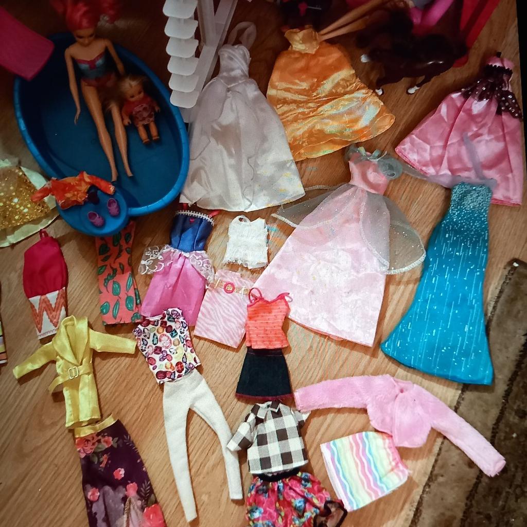 barbie house accessories and box