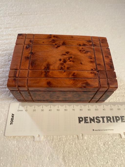 Buy & Sell Bedford Park West London - Photos for Wooden push and pull puzzle box.