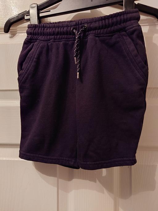 Buy & Sell Leicestershire Charnwood - Photos for Boys black shorts size 6-7 years