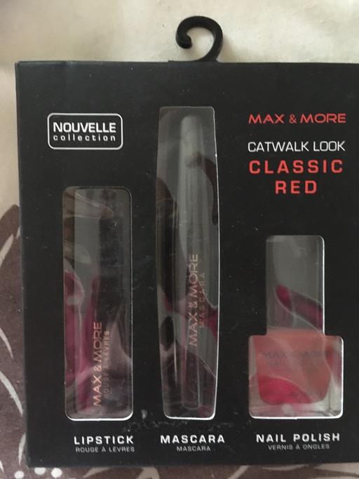 Buy & Sell Brockmoor Dudley - Photos for Lipstick nail varnish and mascara set
