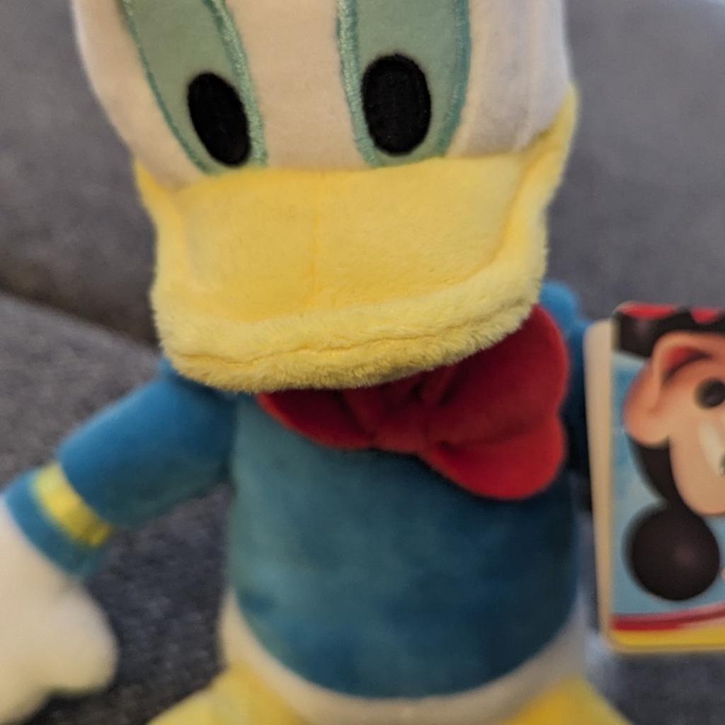 Disney Donald Duck Stofftier Plüsch NEU Figur
NEU mit Etikett

Versand möglich
Verkaufe noch weitere Artikel
Privatverkauf/ keine Garantie-Rücknahme.