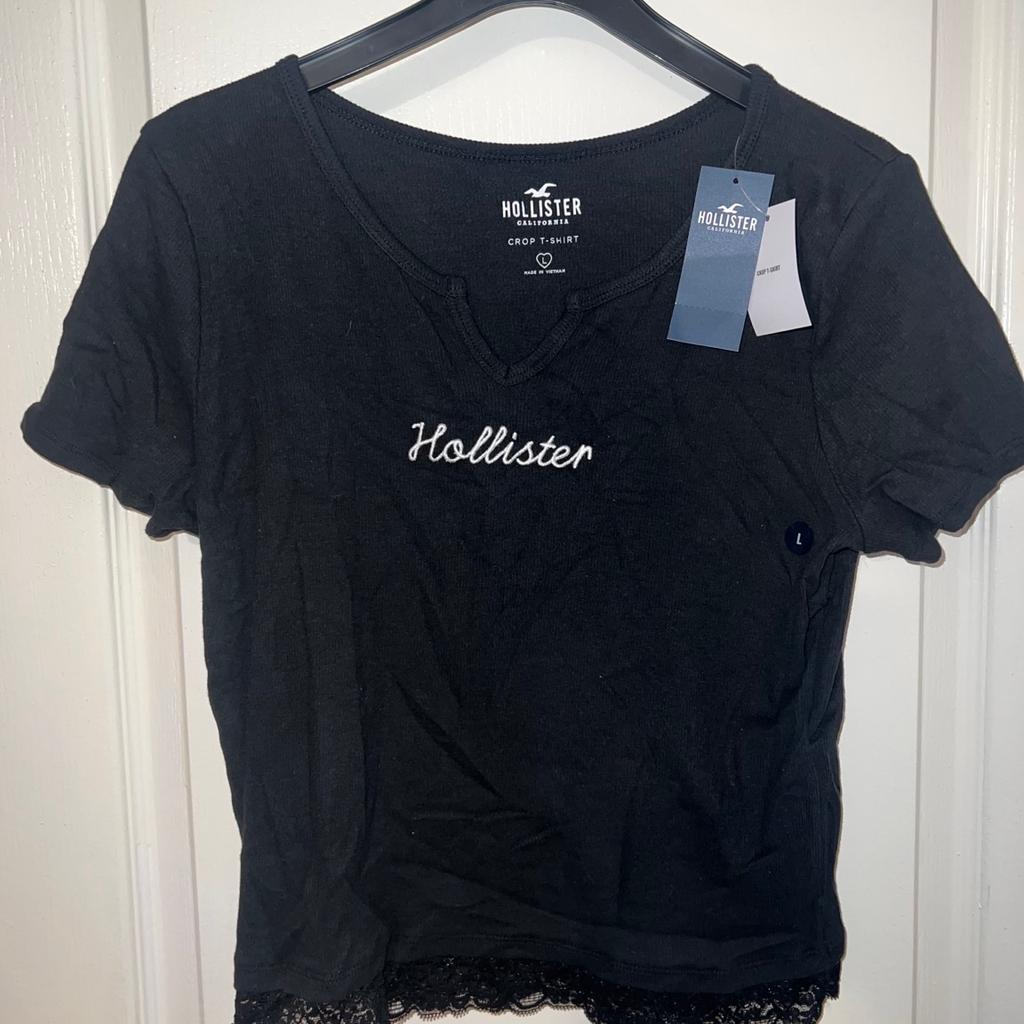 Hollister crop T-shirt. Lace bottom.
New with tags.
Size L.
RRP: £17

*also got another one in white